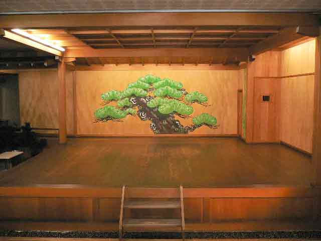 noh-stage-pine-tree-7