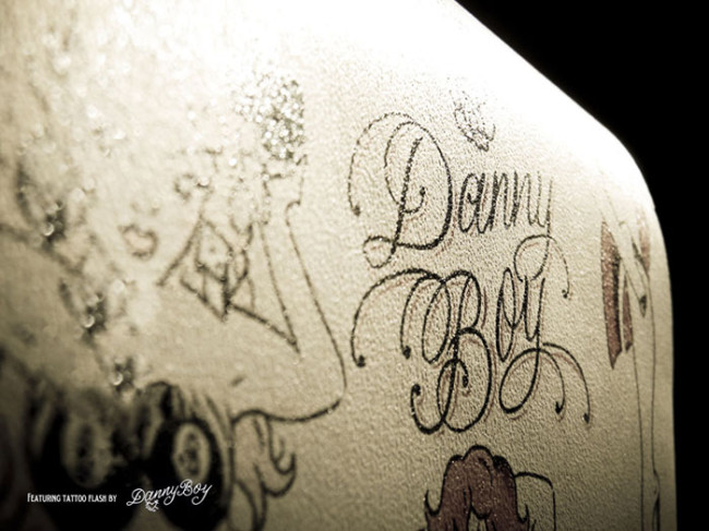 tattoo-wallpaper-danny-boy-cookie-bros-parlour-paper-3