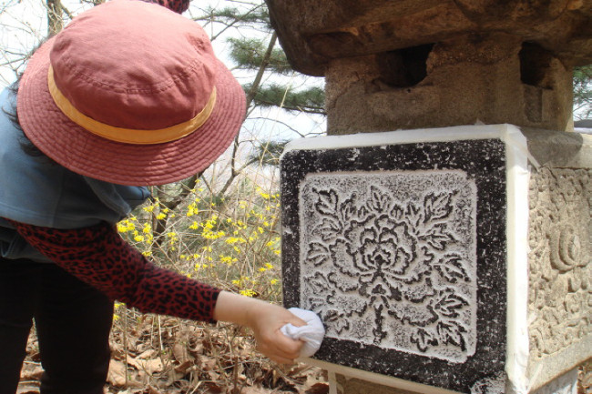 stone-rubbing-how-to-korean