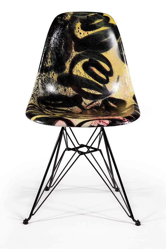 seratla-modernica-fiberglass-eiffel-chair-soze-gallery-2015